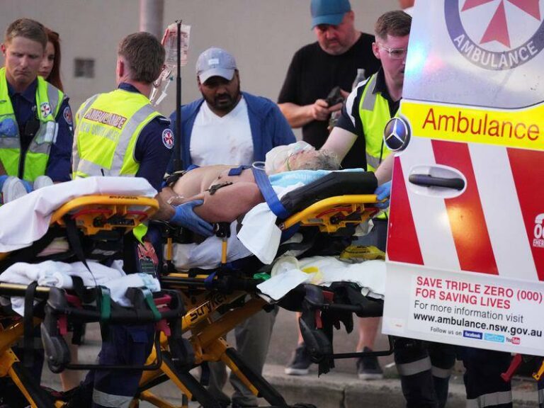 Ten Dead, Explosive Device Disarmed After Bondi Beach Shooting